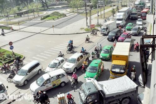 Ùn tắc giao thông ở TP.Biên Hòa: Ngày càng phức tạp