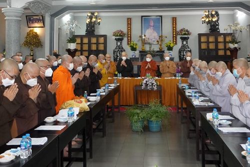 Phật giáo quận Gò Vấp tặng nhà tình thương đến người khó khăn trong Đại lễ Phật đản