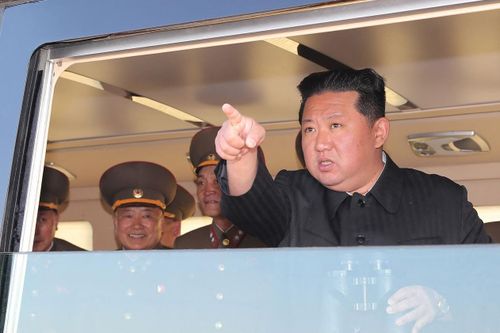 Ông Kim Jong Un thị sát lần thử vũ khí 'tăng cường năng lực hạt nhân'