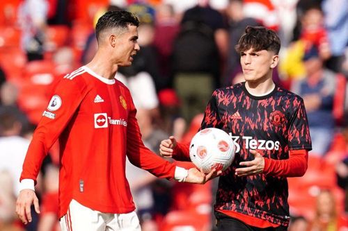 Tiền đạo MU bị Aguero mỉa mai vì khen Ronaldo