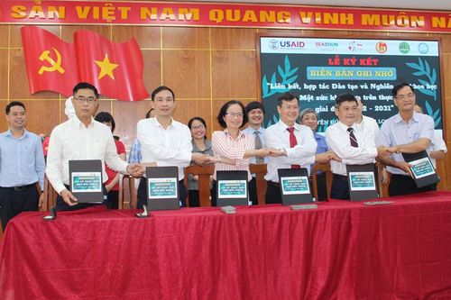 Long An triển khai chương trình tiêm phòng bệnh dại vì cộng đồng
