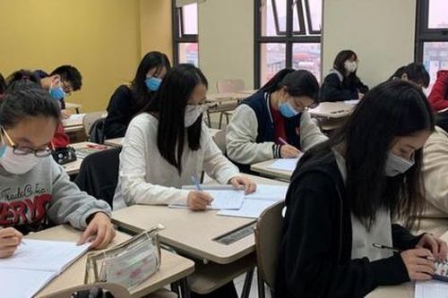 Điểm kiểm tra khảo sát học sinh lớp 12 Hà Nội dùng để làm gì?