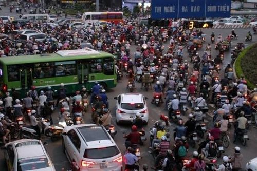 TP HCM: Đề xuất cho doanh nghiệp lập dự án thu phí ô tô vào trung tâm thành phố