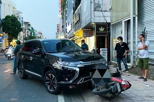 Thày giáo Công an dùng ô tô chặn bắt tên cướp