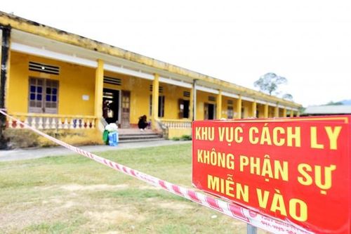 Ca mắc Covid-19 giảm còn 12.012 ca trong ngày 18/4
