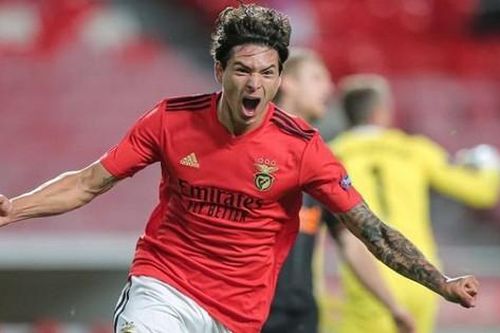 Darwin Nunez: Mảnh ghép kịp thời cho Manchester United?