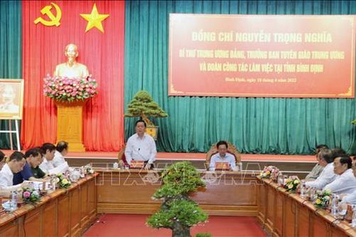 Trưởng ban Tuyên giáo Trung ương làm việc tại Bình Định