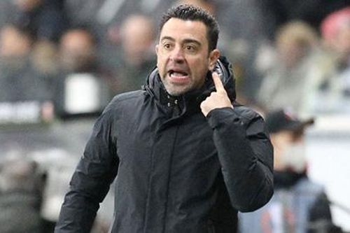 Xavi tiếp tục lấp liếm cho thất bại của Barca tại Europa League