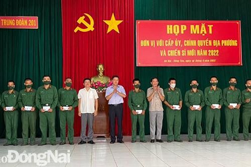 Thêm động lực giúp chiến sĩ mới huấn luyện giỏi
