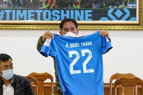 Khởi tranh giải hạng Nhì 2022