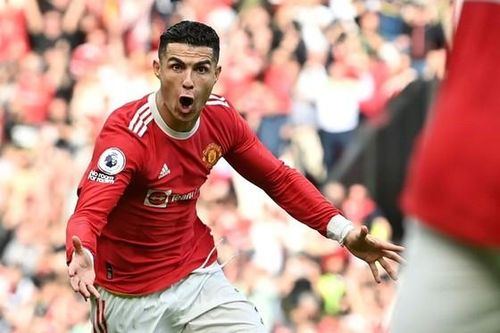 Ghi hat-trick vào lưới Norwich, Ronaldo kiếm được 850.000 bảng tiền thưởng