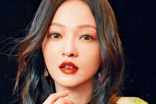 Chuyện ít biết về những nghệ sĩ điêu đứng, còng lưng gánh nợ cho cha mẹ