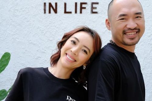 Thu Trang: 'Anh Tiến Luật dành cả thanh xuân theo đuổi tôi'