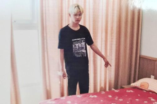 Hà Nội: Đến nhà bạn gái nhí trộm tiền rồi làm 'chuyện vợ chồng'