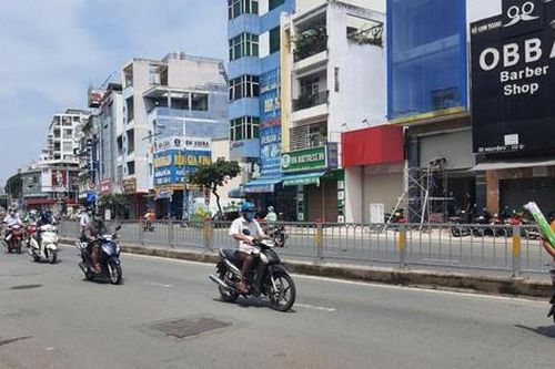 Thành phố Hồ Chí Minh: Rủi ro phục hồi kinh doanh sau dịch