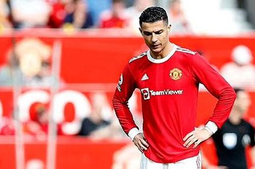 MU 'bật mí' khả năng Ronaldo tham dự trận đấu với Liverpool