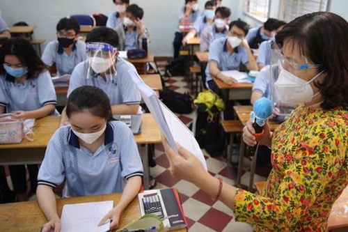 Tỉ lệ học sinh đi học trực tiếp trên cả nước đạt 99,57%