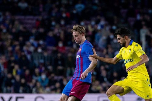 Thua sốc Cadiz, Barcelona đầu hàng Real Madrid
