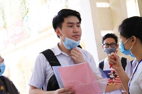 Có công bằng khi bỏ cộng điểm ưu tiên khu vực đối với thí sinh tự do?