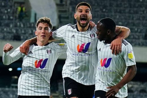 Fulham trở lại Premier League