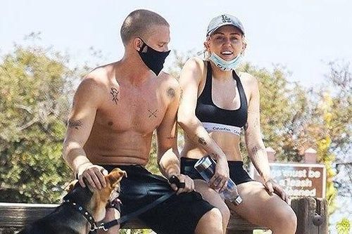 Cody Simpson tiết lộ lý do chia tay Miley Cyrus
