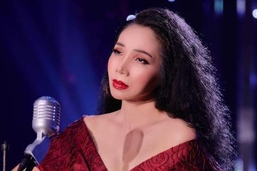 'Nữ hoàng phòng trà' Quỳnh Lan: 'Nhạc của Vũ Thành An như những vết cứa vào tim tôi'