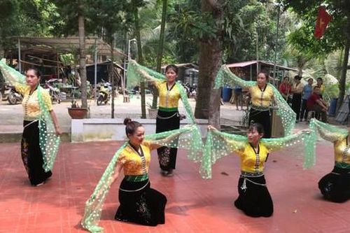 Giữ gìn bản sắc cổ để 'hút' khách đến Lai Châu