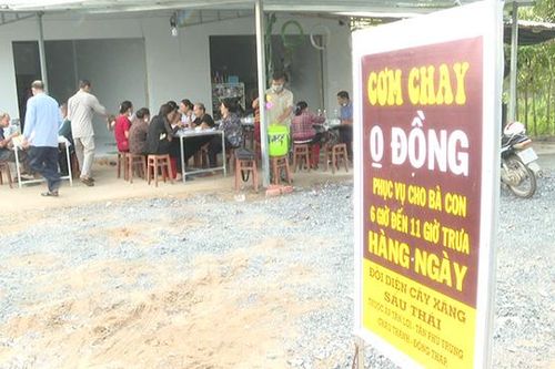 Ra mắt 'Quán cơm 0 đồng'