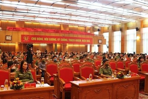 Quán triệt nội dung Hội nghị lần thứ tư Ban chấp Trung ương khóa XIII và học tập chuyên đề