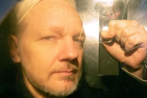 Ông chủ WikiLeaks tiến gần hơn đến việc bị dẫn độ qua Mỹ