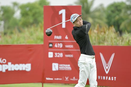 Giải Vô địch Golf Quốc gia 2022: Âm 3 gậy, Phạm Minh Phong tạm dẫn đầu