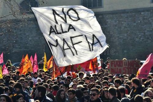 Nỗ lực ngăn chặn hậu duệ mafia nối nghiệp cha, ông ở Italy