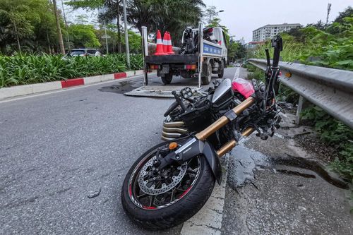 Vụ xe phân khối lớn va chạm SH: Giải quyết vụ việc ra sao?