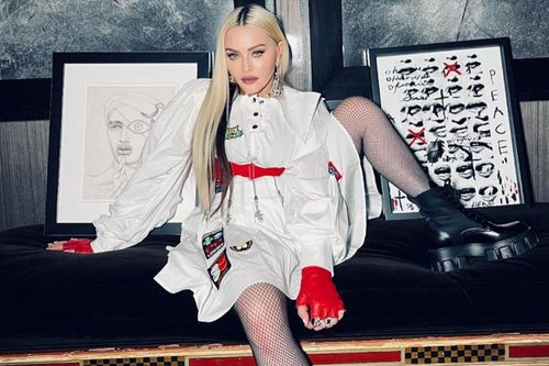 Lý do Madonna không có nếp nhăn ở tuổi 64
