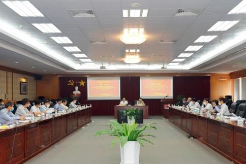Đảng ủy Vietsovpetro triển khai đợt sinh hoạt chính trị với chủ đề 'Tự soi, Tự sửa'