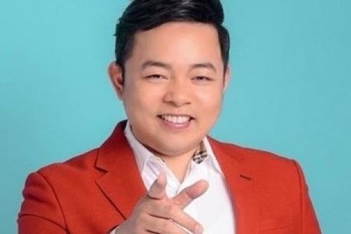 Quang Lê bất ngờ thông báo lấy vợ?