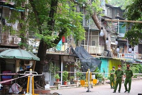 Tiếng hét thất thanh giữa khói lửa ngùn ngụt từ ngôi nhà 5 người tử vong ở Hà Nội
