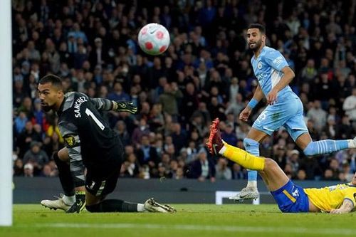 Thắng dễ Brighton, Man City đòi lại ngôi đầu từ tay Liverpool