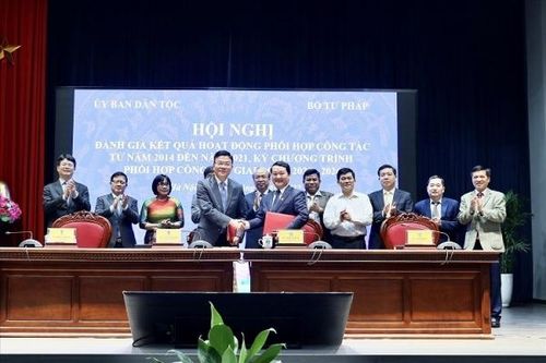 Ủy ban Dân tộc phối hợp với Bộ Tư pháp xây dựng, thực thi văn bản quy phạm pháp luật