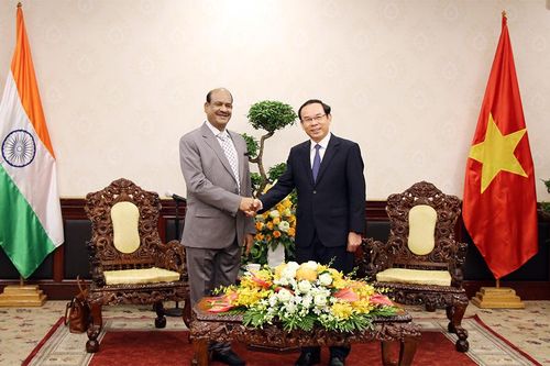 Chủ tịch Hạ viện Cộng hòa Ấn Độ Om Birla thăm và làm việc tại Thành phố Hồ Chí Minh