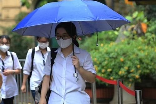 Hà Nội yêu cầu không ép buộc, vận động học sinh đăng ký dự tuyển vào lớp 10