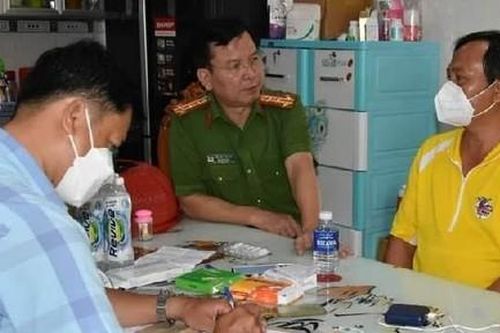 Bắt quả tang vụ sản xuất thuốc tân dược giả quy mô lớn