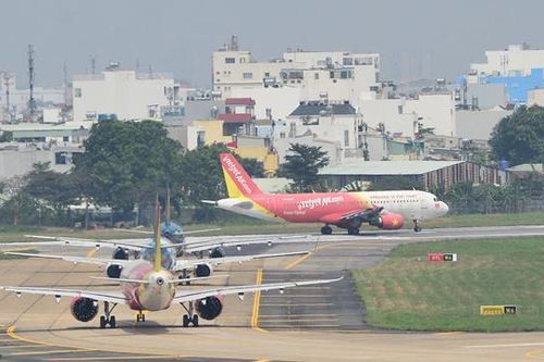 Sân bay Nội Bài đưa thêm đường băng, đường lăn vào khai thác