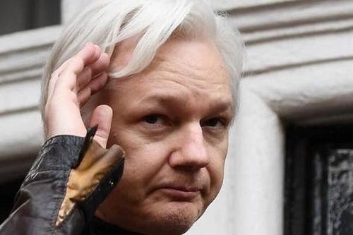 Tòa án Anh cho phép dẫn độ nhà sáng lập WikiLeaks sang Mỹ