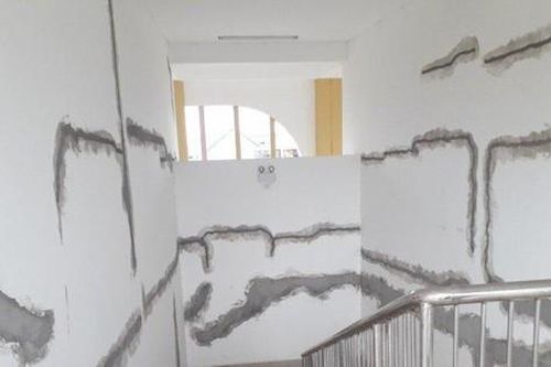 Trường mầm non hiện đại nhất TP. Huế chưa đưa vào sử dụng đã sụt lún