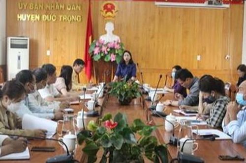 Nâng cao hiệu quả các Câu lạc bộ Nông dân với pháp luật
