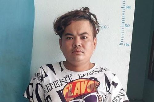 Cướp giật điện thoại đem bán, về đến nhà thì bị bắt giữ
