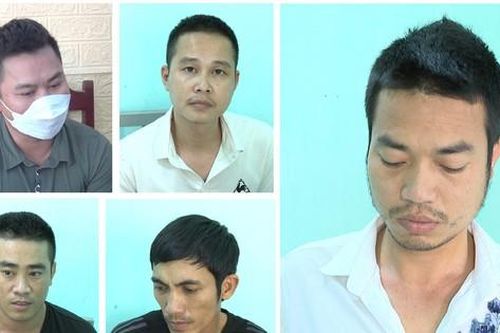 Bắt 5 đối tượng ép nhà thầu chi tiền mới cho thi công