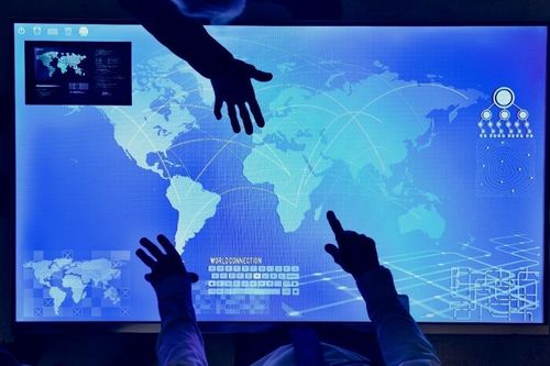 Chuyển đổi số thúc đẩy thay đổi kinh tế như thế nào?