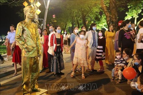 Khai trương Phố đêm Hoàng thành Huế